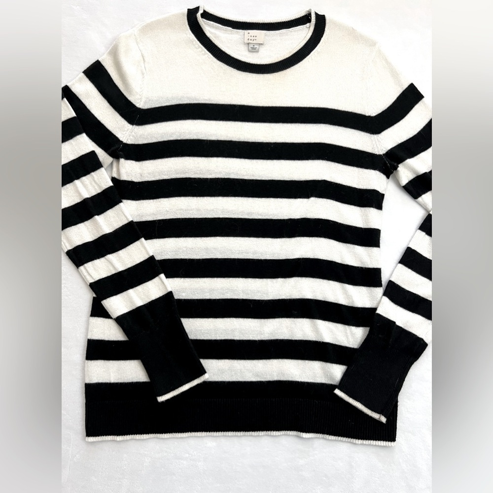 Black and White Striped Sweater - Picture 2 of 5
